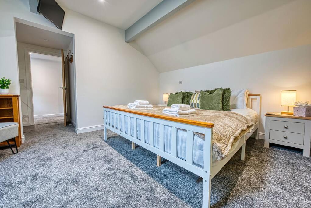 Delightful Two-Bedroom Cottage In The Heart Of בייקוול מראה חיצוני תמונה