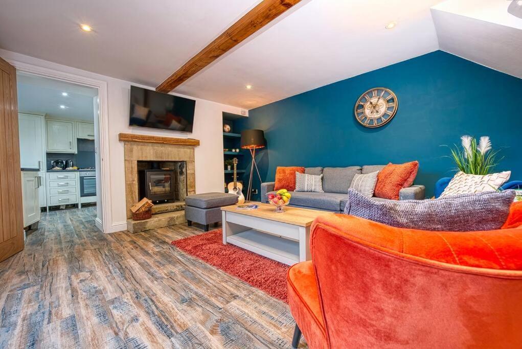 Delightful Two-Bedroom Cottage In The Heart Of בייקוול מראה חיצוני תמונה